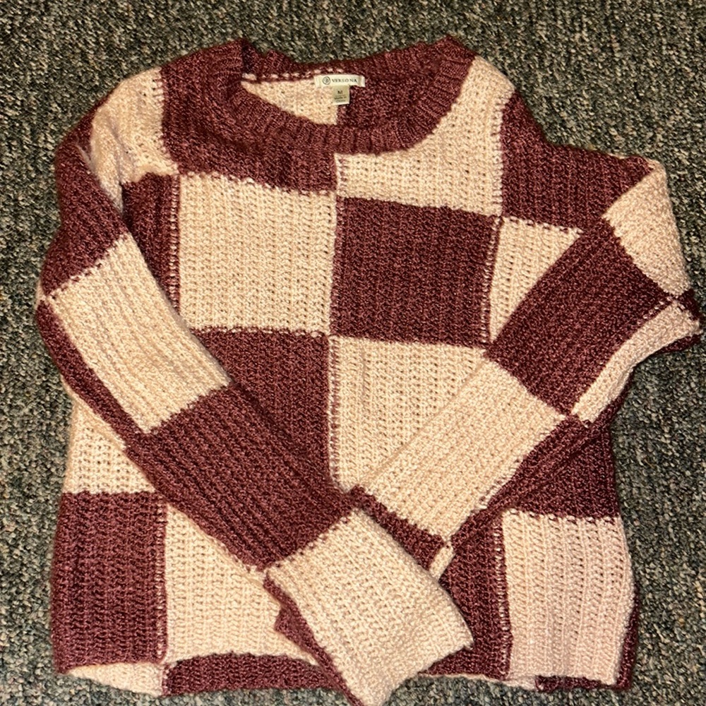 NEW Versona Knitted Sweater